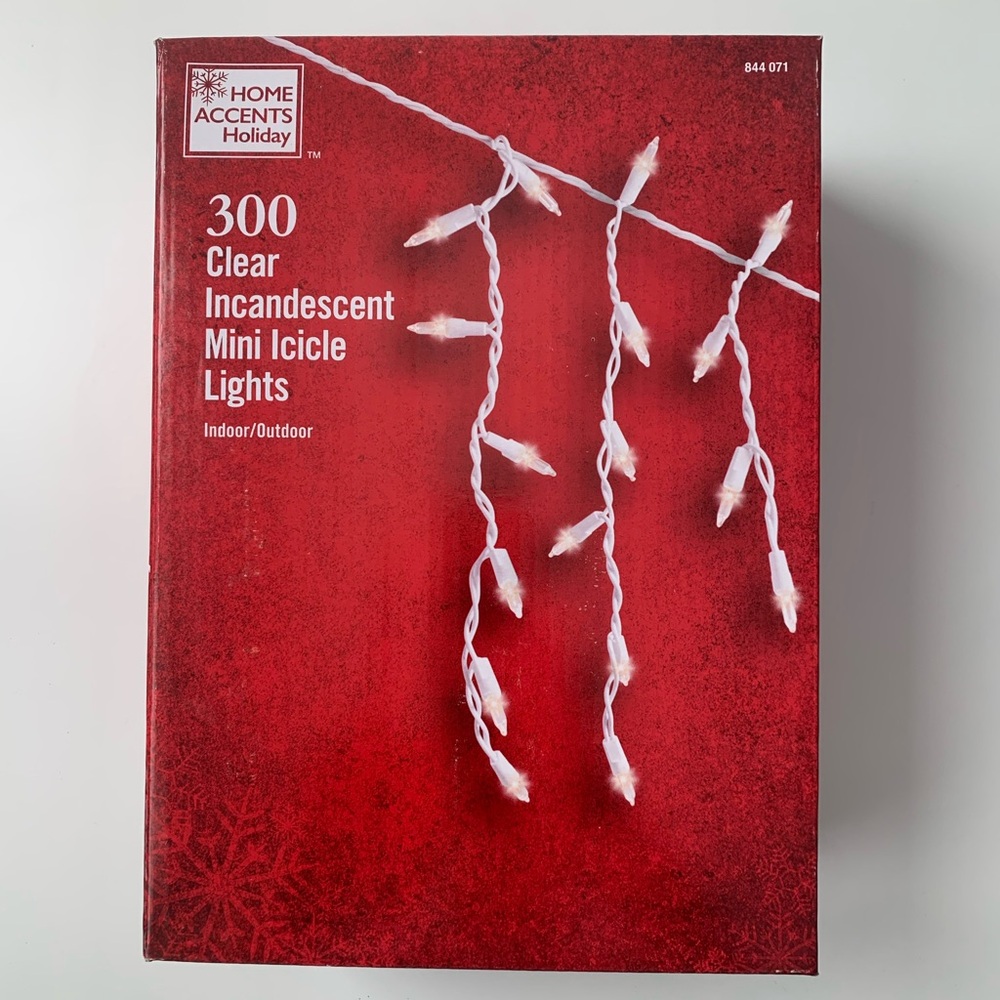 Brand new Christmas 300 Clear Incandescent Mini Icicle Lights (Indoor/Outdoor)